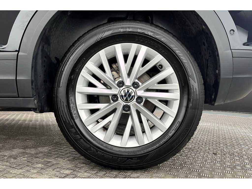 Volkswagen T-ROC Mark 1 Facelift (2022) 1.0 TSI Life 110PS